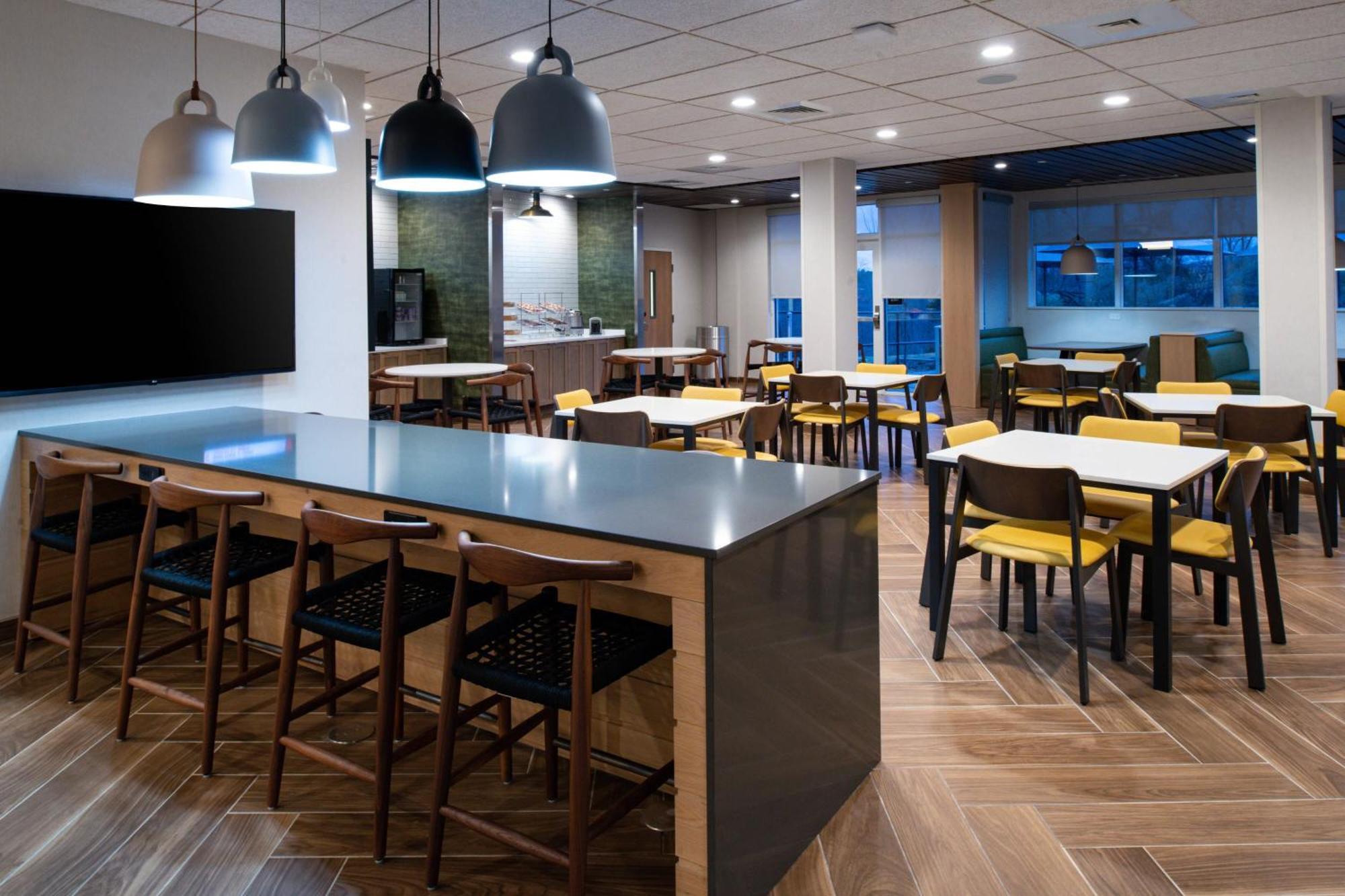 Fairfield Inn & Suites By Marriott Charlotte University Research Park מראה חיצוני תמונה